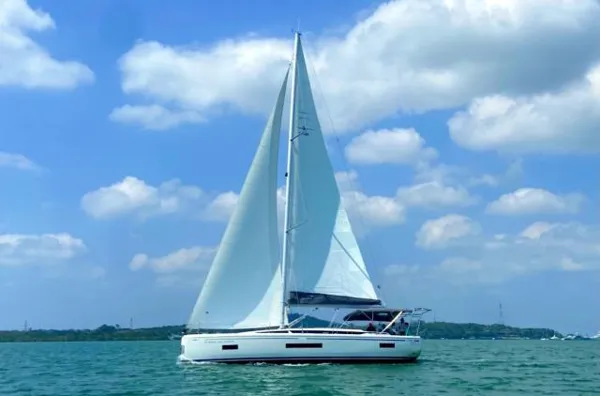 BAVARIA C46