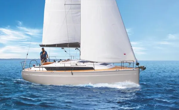 BAVARIA CRUISER 34