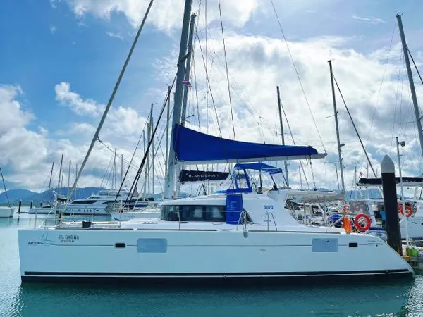 LAGOON 440